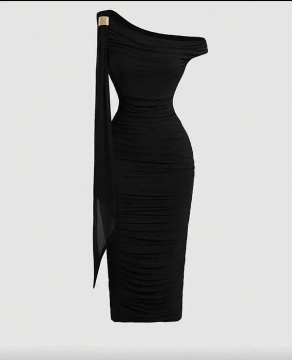 Screenshot_2026-01-30-10-04-09-892-edit_com.facebook.lite Robe noire