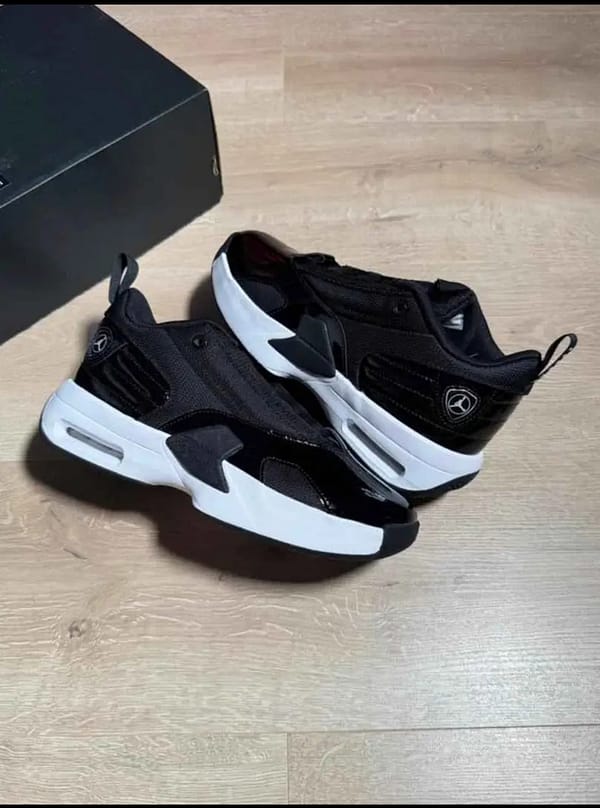 Screenshot_2026-01-20-23-07-30-470-edit_com.facebook.lite Chaussure Nike