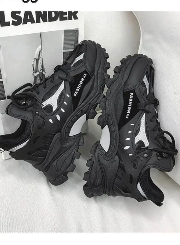 Screenshot_2026-01-26-06-31-06-799-edit_com.facebook.lite Chaussure classe